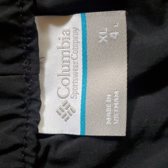 Columbia women's blossom bay shorts with UV protection NWT - Picture 3 of 9